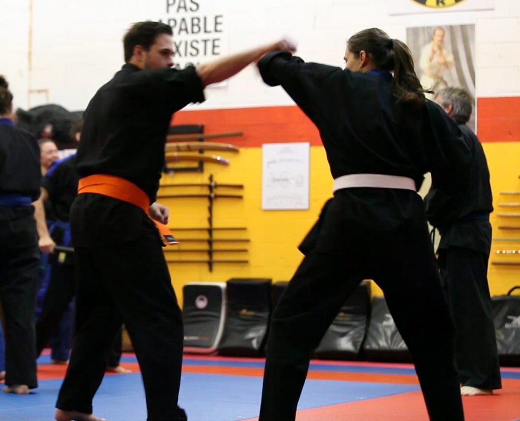 Woman defense from punchs in Shaolin Kempo Karate